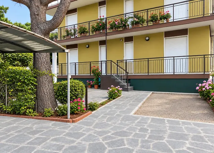 Appartamento Con Giardino Privato
